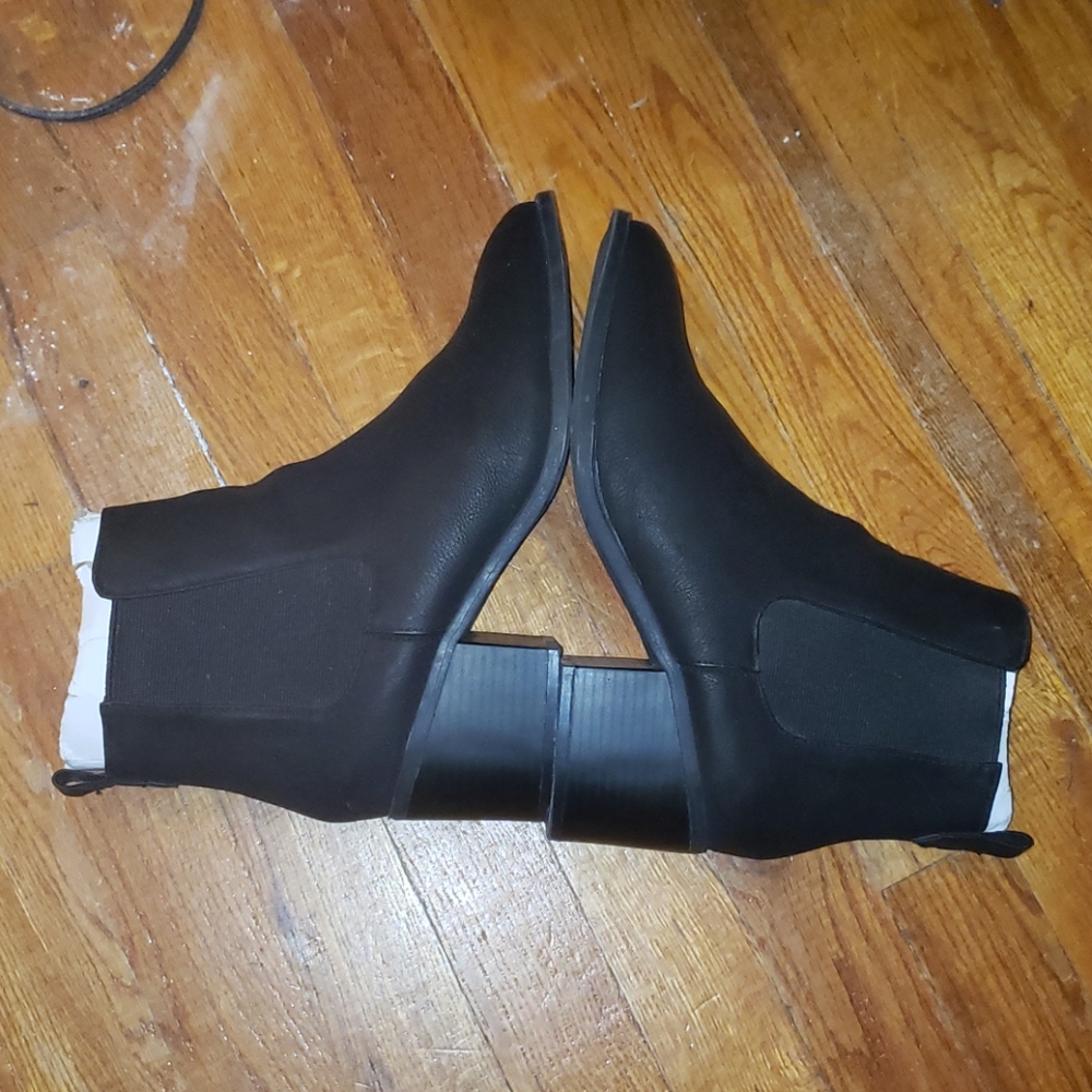 Gap Shoe Boots - image 3